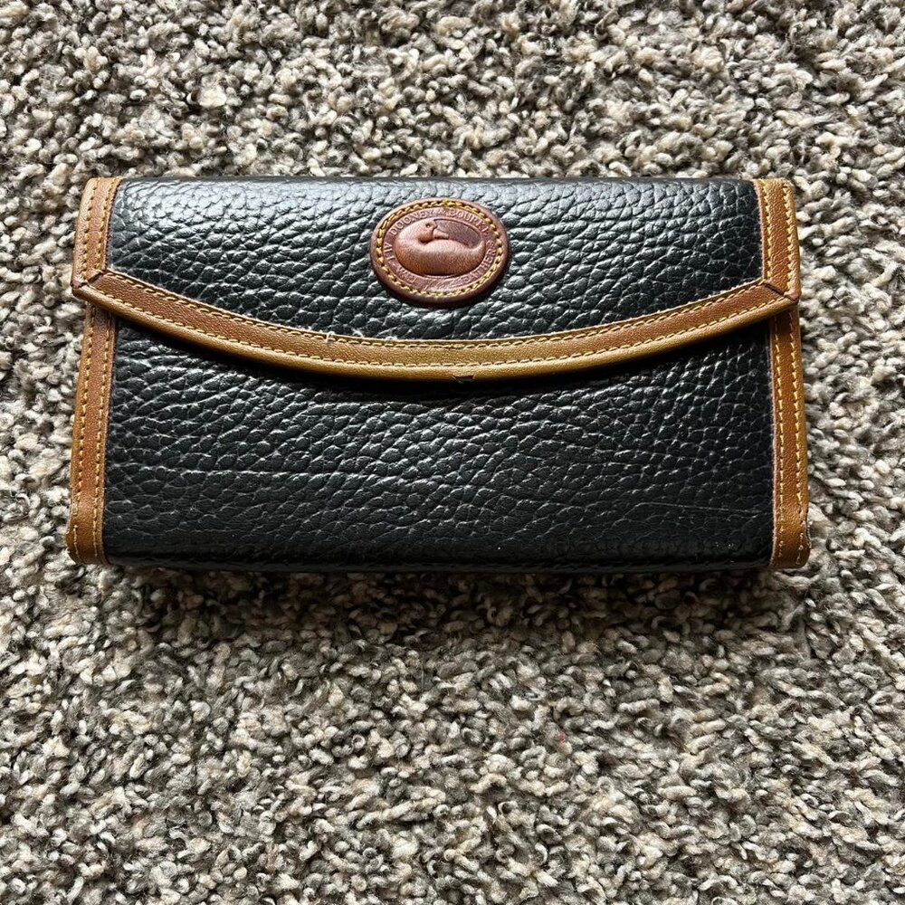 Vntage Dooney Bourke Black Pebbled Genuine Leather Trifold Wallet Classic Unisex